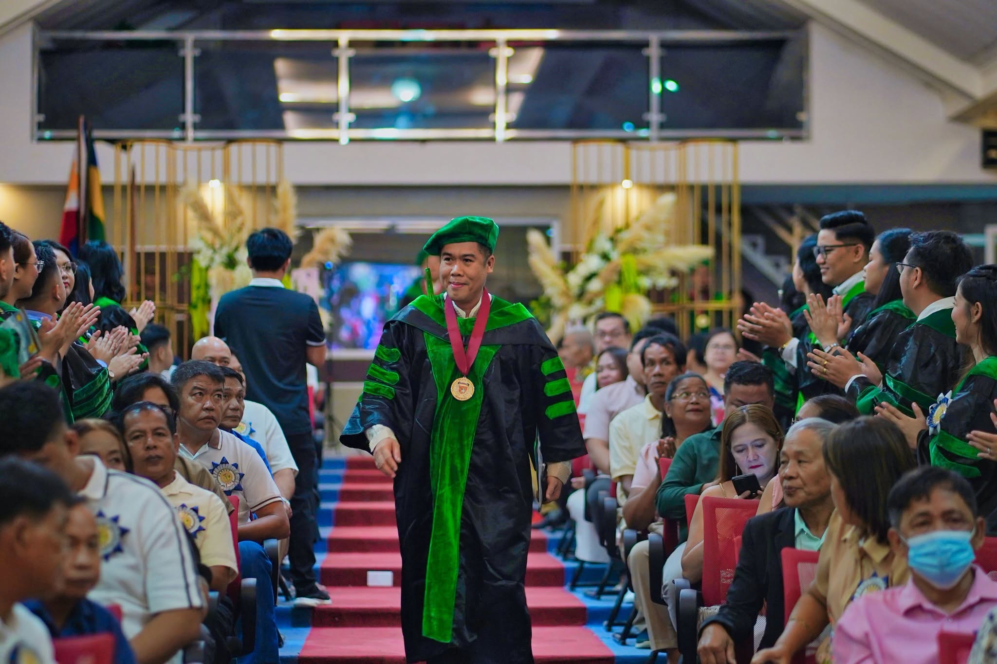 MEDICINE-GRAD-PHOTOSET photo 19